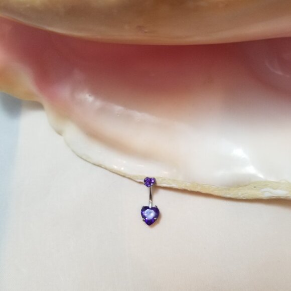 14G Surgical Steel belly ring with purple heart CZ prong set piercing jewelry - Picture 3 of 3